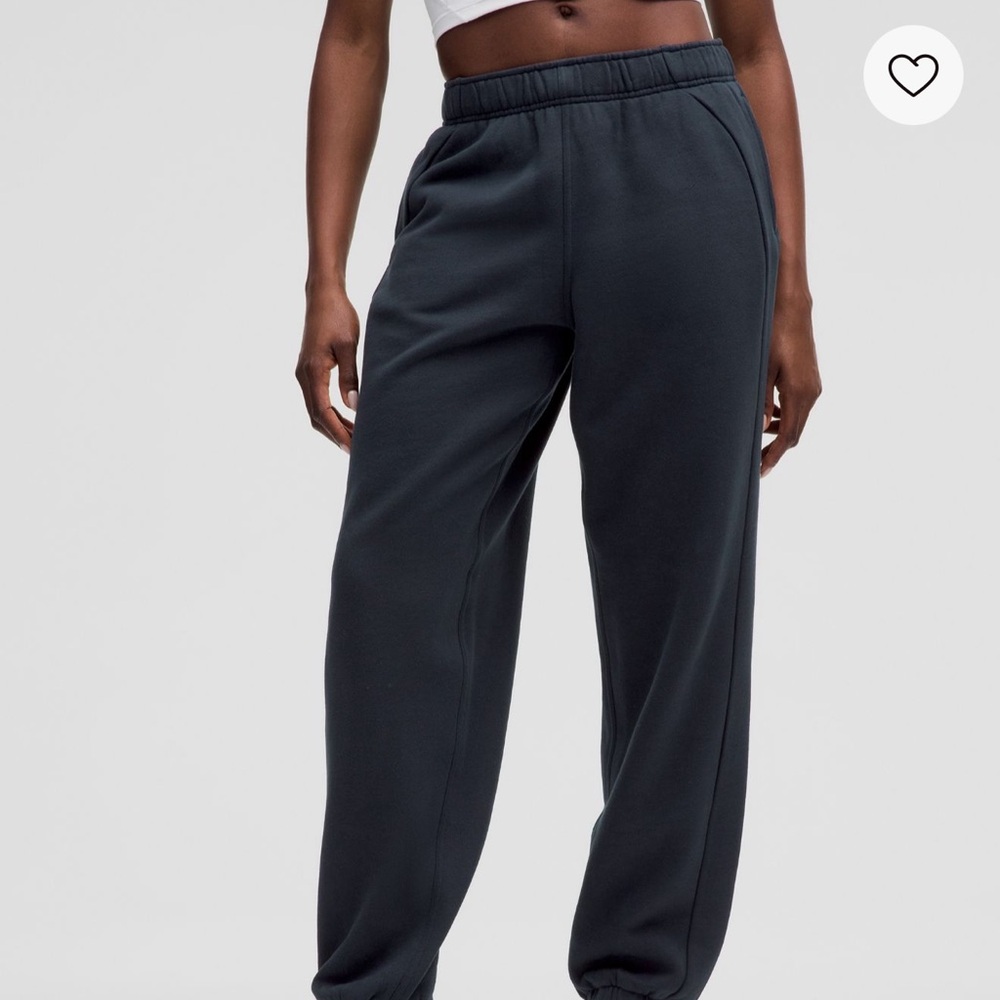 Scuba Mid Rise Oversized Jogger
